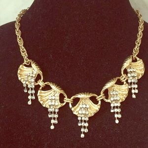 Shells of Sophistication!  Retro-style necklace!